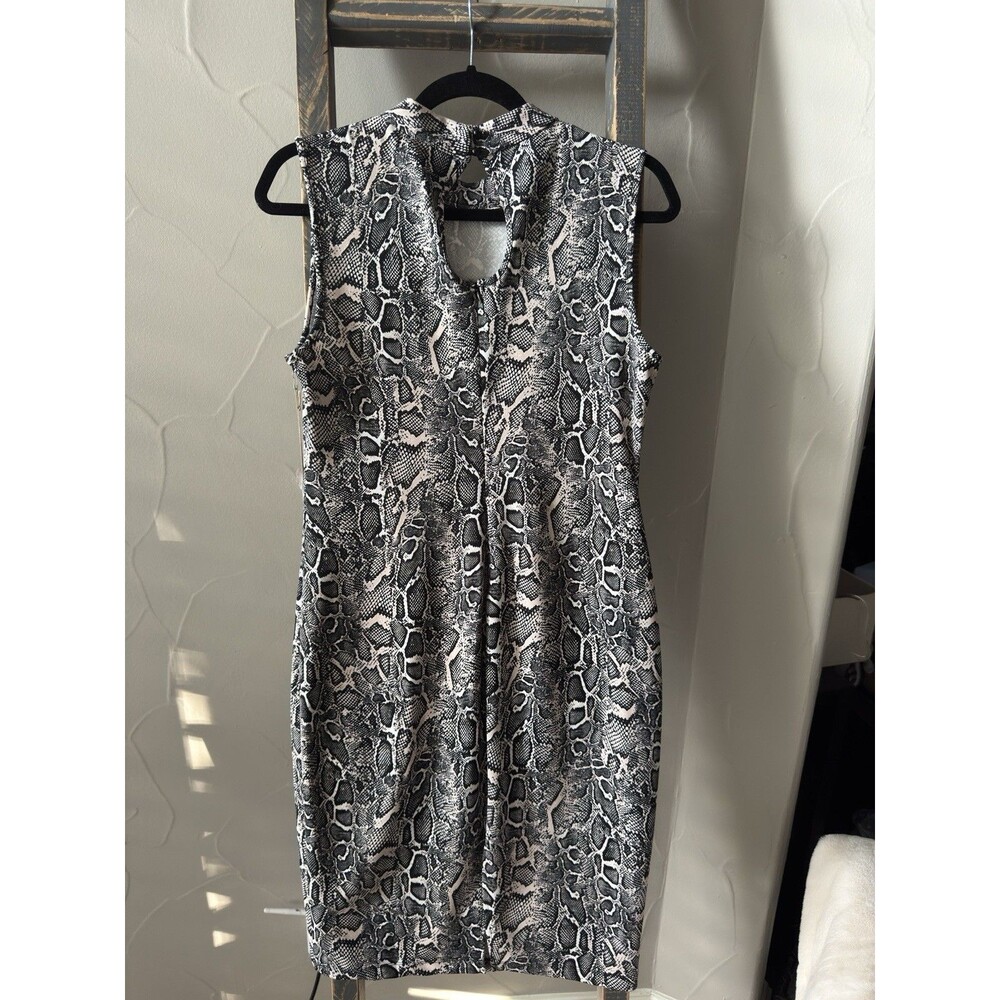 JENNIFER Lopez JLO DRESS Size 8 Women's Snakeskin Print Stretch NWT